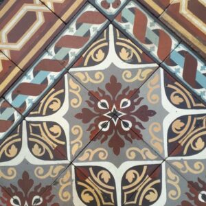 Carrelage Ciment Céramique Ancien Baroque & Médaillon Réf 017