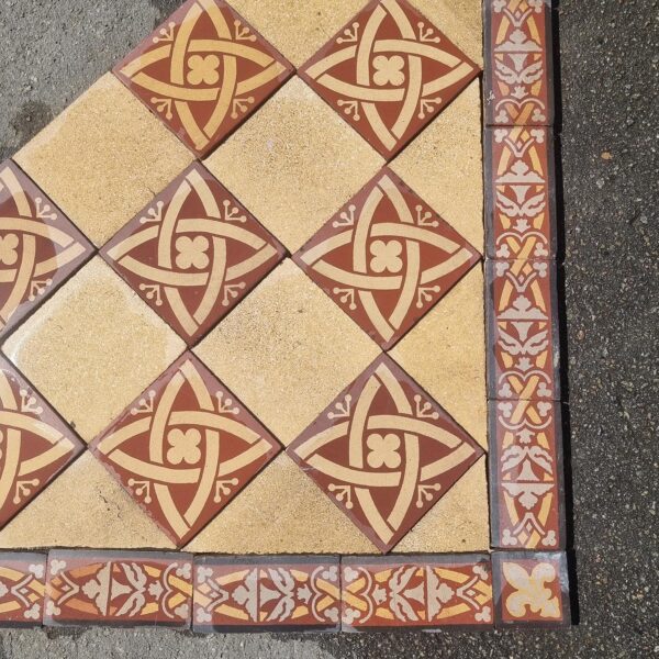 Carrelage Ciment Céramique Ancien  Réf 135 Style motif médiéval - 21 m2 – Image 2
