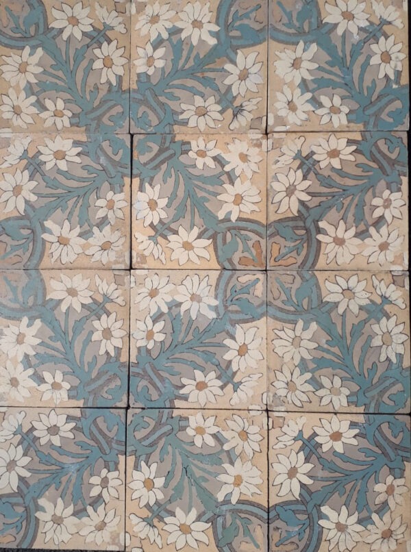 Carrelage Céramique Ancien Réf 139 Fleurs blanches entremêlées - 5m2