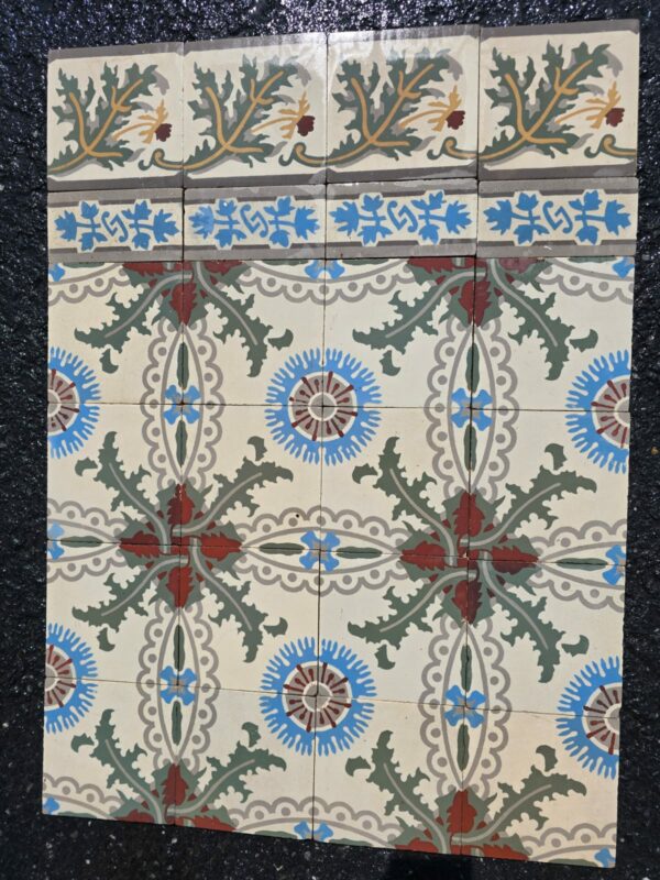 Carrelage Ciment Céramique Ancien  Réf 144  Chardons & Boutons bleus - 15m2 – Image 2